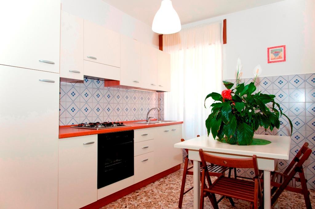 Apartamento Nonno Gino Agropoli Habitación foto